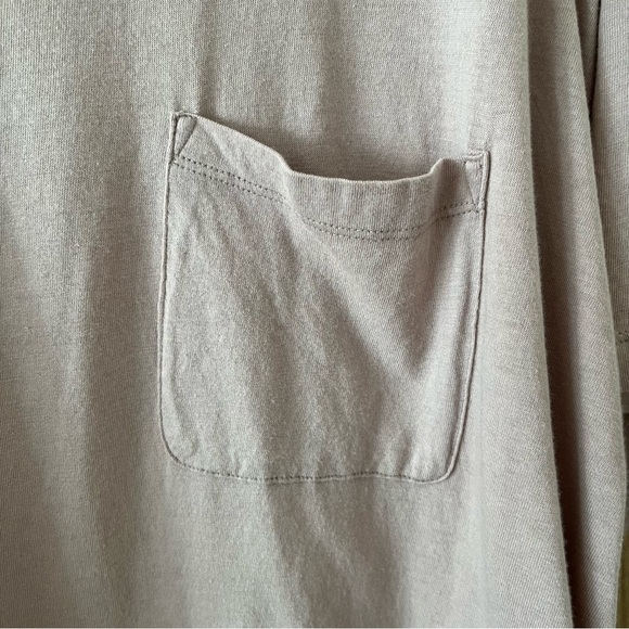 Old Navy Oversized Cropped Pocket T-Shirt in Mollusk - Picture 10 of 12